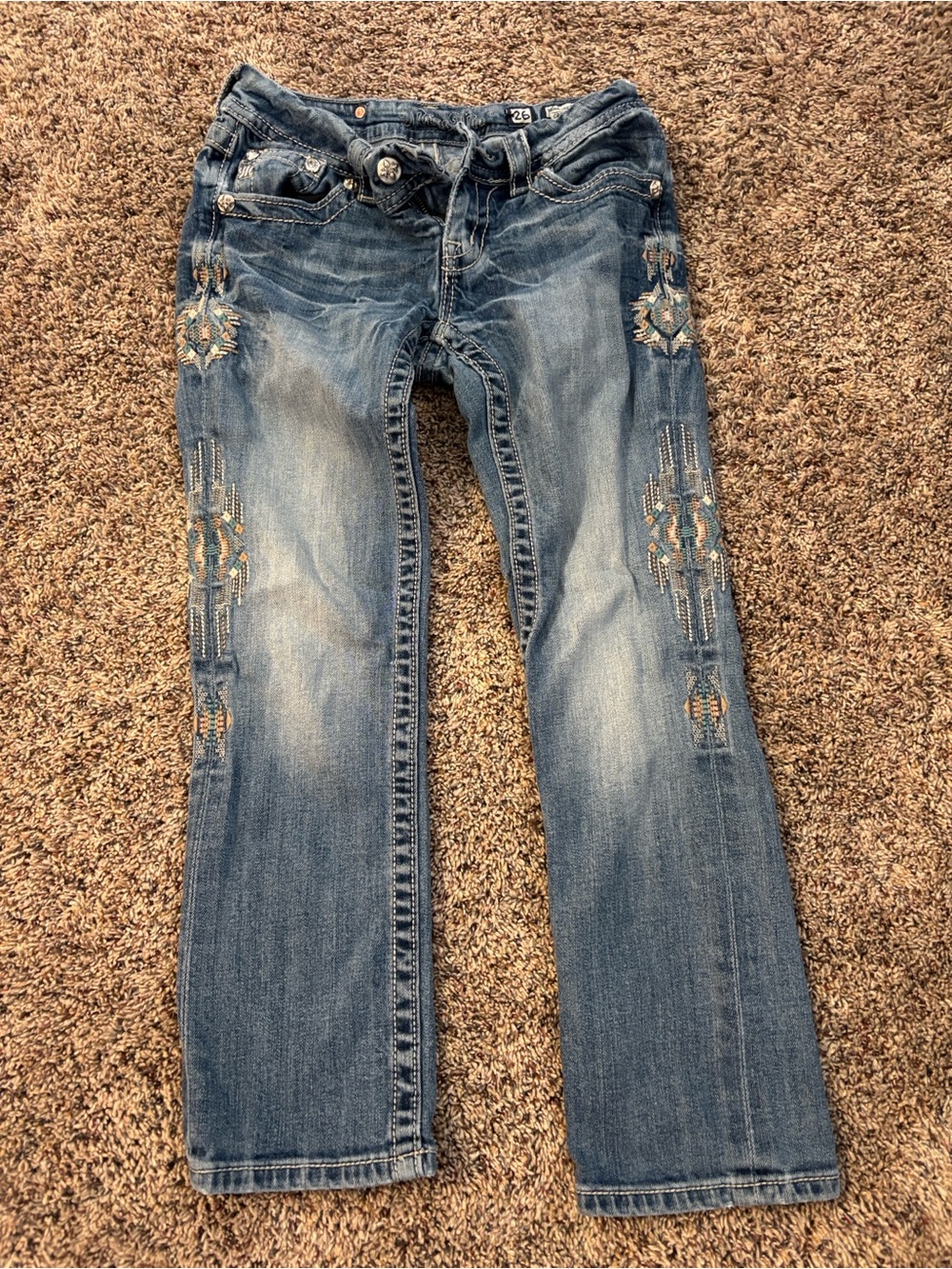 Miss Me Signature Cropped Jeans with Embroidered Side Panels